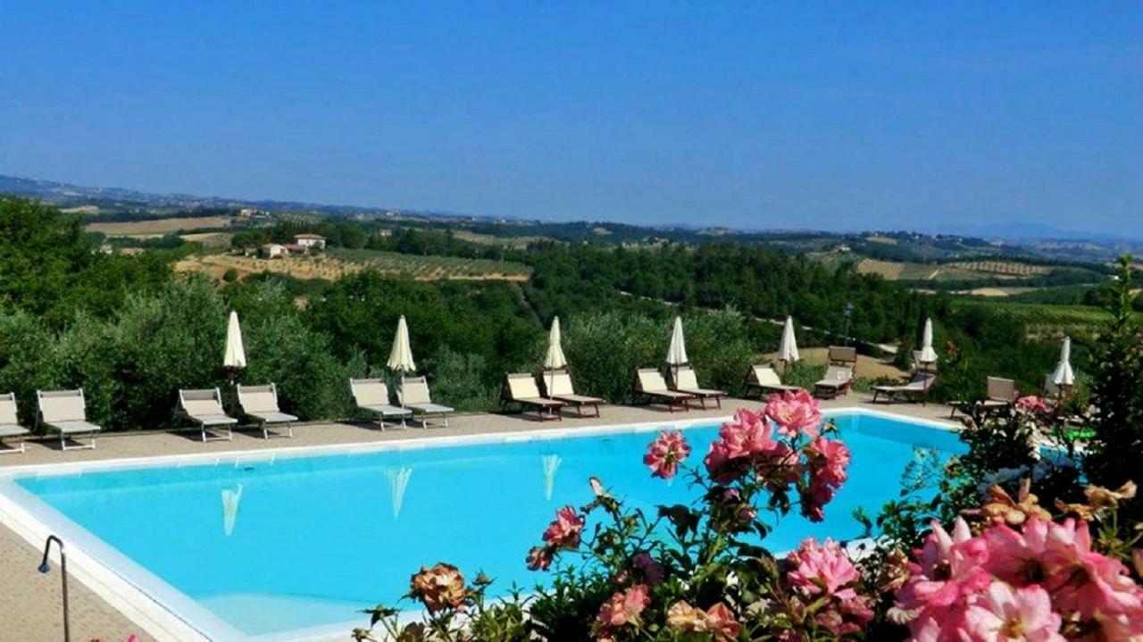 Appartamenti Ava E Tegrino Nell'Antica Dimora Di Fulignano San Gimignano Exterior foto