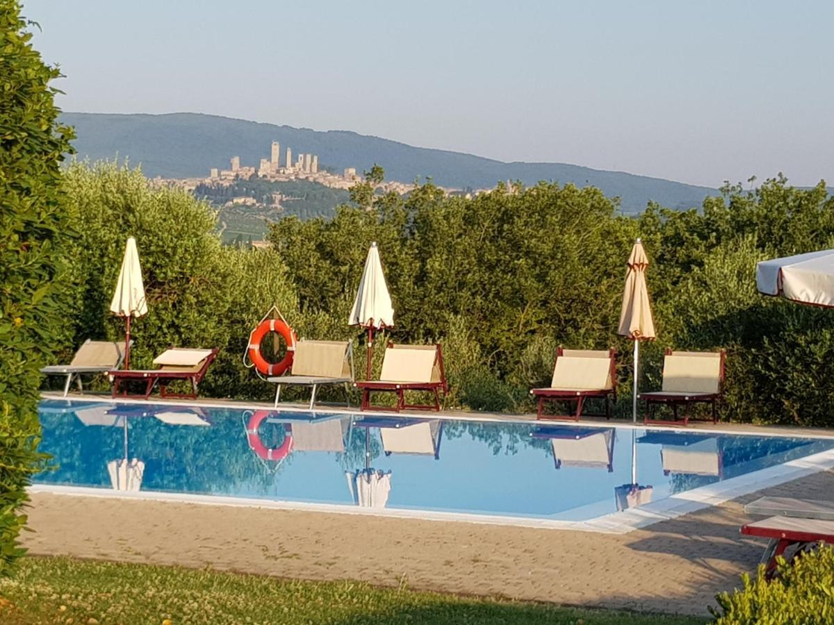 Appartamenti Ava E Tegrino Nell'Antica Dimora Di Fulignano San Gimignano Exterior foto